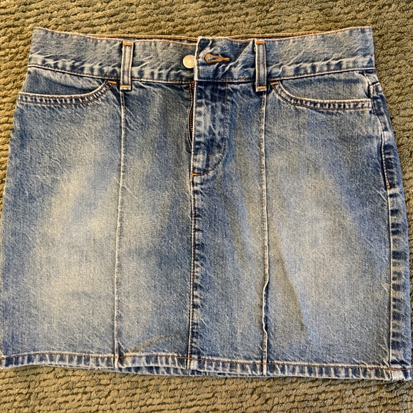 Vintage Gap Denim Mini Skirt - Picture 1 of 3
